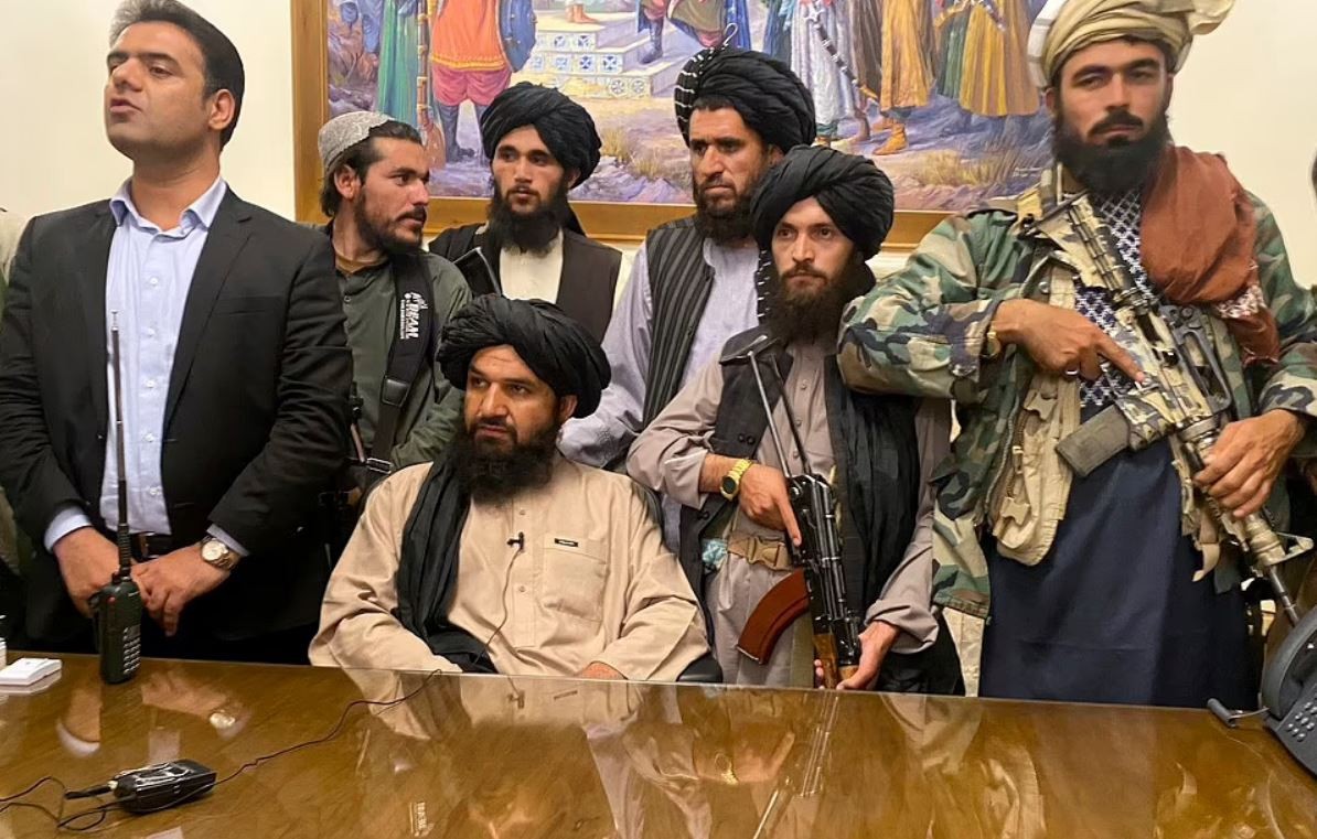 अफगानिस्तानमा दुई दशकपछि तालिबानको पुनःआगमन