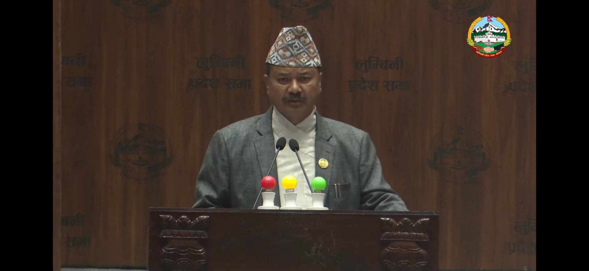 लुम्बिनी प्रदेशका मुख्यमन्त्री डिल्लीबहादुर चौधरीले दिए राजीनामा