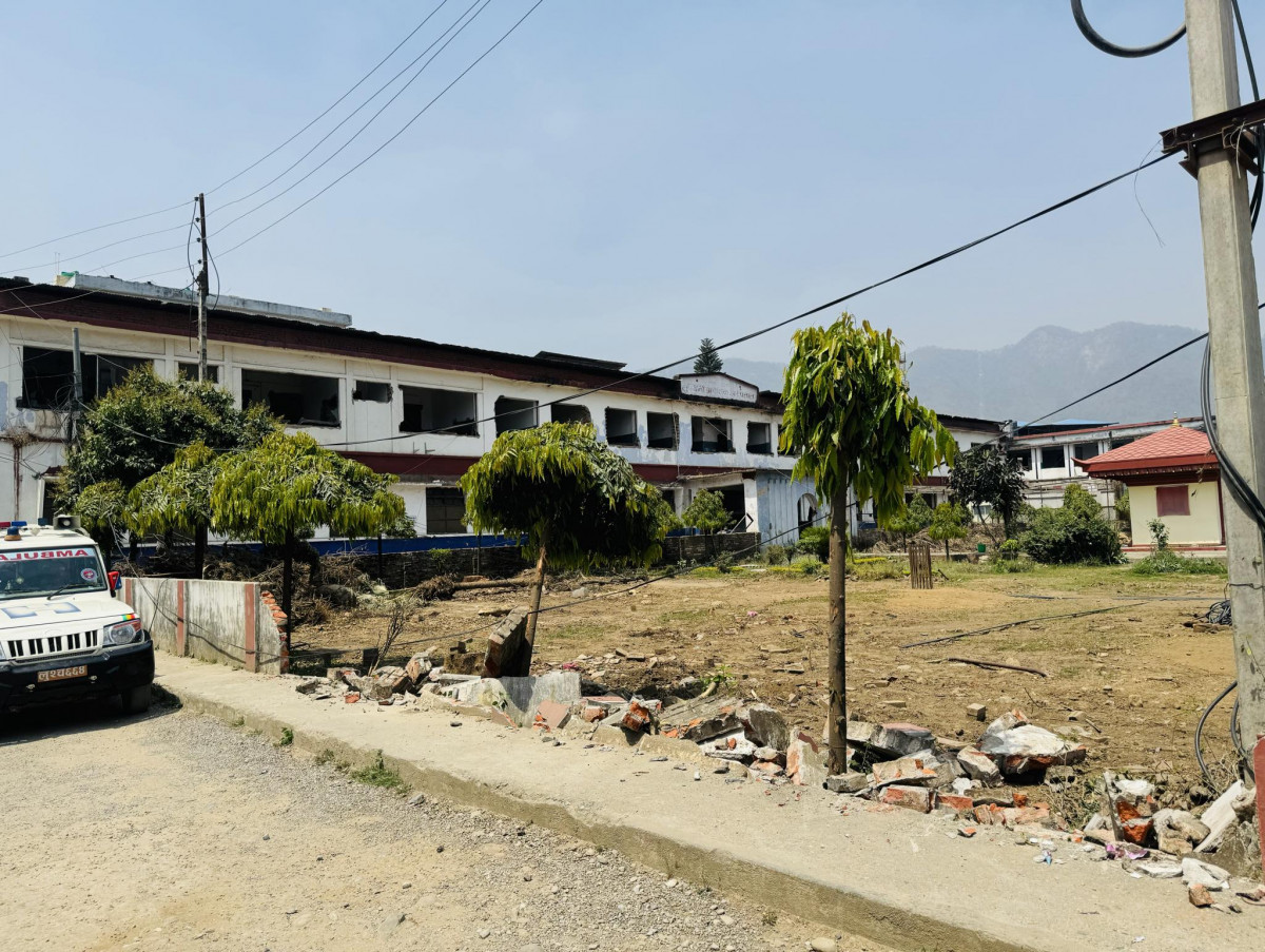 लुम्बिनी प्रादेशिक अस्पतालमा नयाँ भवनका लागि सिट पाइलिङको काम सुरु